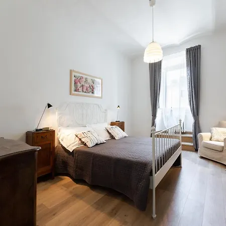 Campuccio - Flo Apartment Florenz